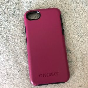 Pink and black iPhone 8/7 Otterbox Symmetry case